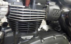 TRIUMPH STREET TWIN 2016