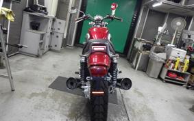 YAMAHA VMAX 2004