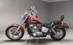 HONDA SHADOW 1100 1995 SC18