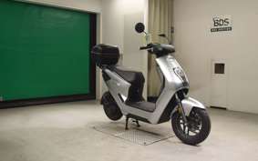 HONDA EM1 e: EF16