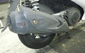 SUZUKI GSR125