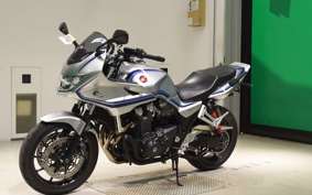 HONDA CB1300SB SUPER BOLDOR 2023 SC54