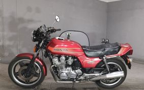HONDA CB900F 2026 SC01