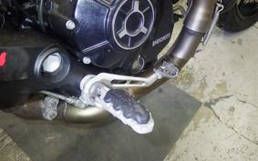 DUCATI SCRAMBLER 1100 S