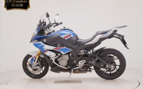 BMW S1000XR 2019
