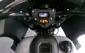 HARLEY FXLRST 2026 YXZ