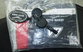 MOTO GUZZI V7ストーン TEN 2025