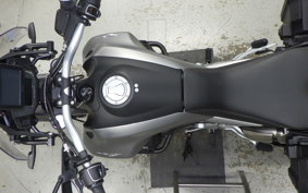 MOTO GUZZI V85 TT 2022