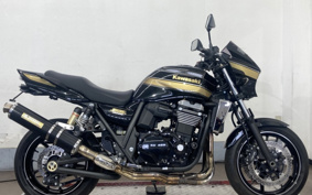KAWASAKI ZRX1200 DAEG 2015 ZRT20D