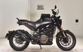 HUSQVARNA SVARTPILEN 401 2024