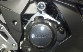 SUZUKI GSX250R 2015