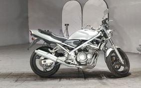 SUZUKI BANDIT250-1 GJ77A