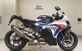 BMW M1000RR 2026