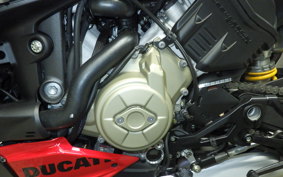 DUCATI STREETFIGHTER V4 S 2025