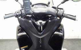 YAMAHA TRICITY 125 SE82J