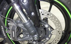 KAWASAKI ZX-25R