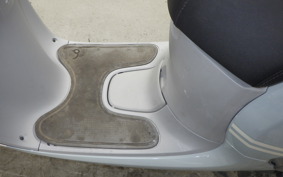 YAMAHA VINO 50 Gen.4 2005 AY02