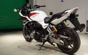 HONDA CB1300SB SUPER BOLDOR 2014 SC54