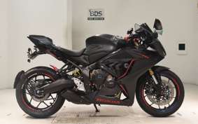 HONDA CBR650R 2021 RH03