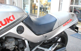 SUZUKI GSX750S KATANA 1987 GR72A