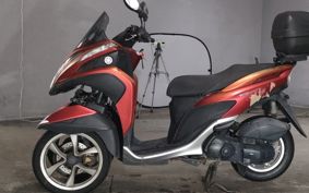 YAMAHA TRICITY 125 SE82J