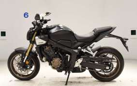 HONDA CB650R E-Clutch 2018 RH17