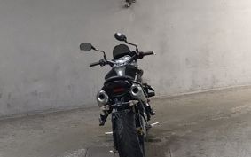 TRIUMPH STREET TRIPLE 2011 TMD406