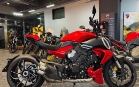 DUCATI DIAVEL V4 2025 3G00