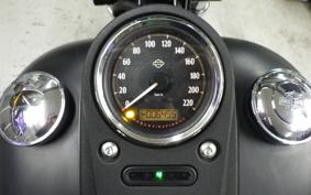 HARLEY FXDBC1580 2015