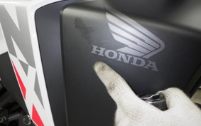 HONDA NX400 2024 NC65