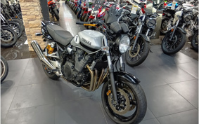 YAMAHA XJR1300 2015 RP17J