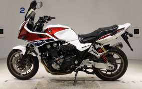 HONDA CB1300SB SUPER BOLDOR A 2014 SC54