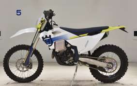 HUSQVARNA FE250