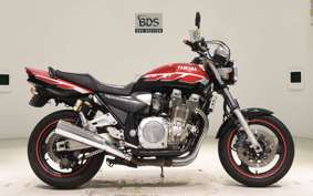 YAMAHA XJR1300 2000