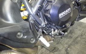 DUCATI STREETFIGHTER 848 2014