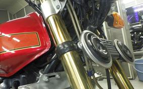 HONDA CB750F B 1982 RC04