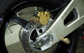 HONDA CBR600RR 2004 PC37