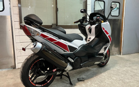 YAMAHA T-MAX 500 2011 SJ08J