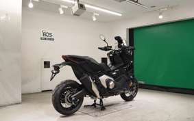 HONDA X-ADV 750 2026 RH21