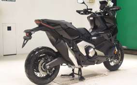 HONDA X-ADV 750 2026 RH21