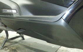 YAMAHA T-MAX 530 SX 2019 SJ15J