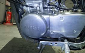 YAMAHA SR400 Gen.2 1995 1JR