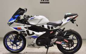 SUZUKI GSX-R125 DL33B
