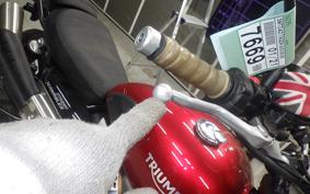 TRIUMPH STREET SCRAMBLER 2020