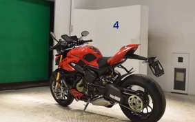 DUCATI STREETFIGHTER V4 S 2024