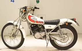 YAMAHA TY125 2021 539