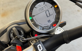 DUCATI  DUCATI  SCRAMBLER  FULL  THROTTLE  2015 K102