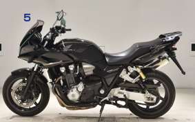 HONDA CB1300SB SUPER BOLDOR A 2011 SC54