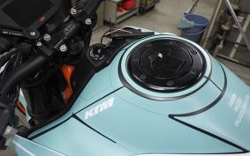 KTM 890 DUKE 2022