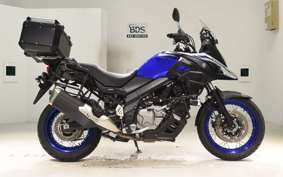 SUZUKI Vｽﾄﾛｰﾑ650XTA 2018 C733M